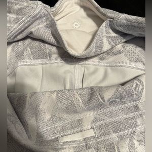 Lululemon white leggings size 10